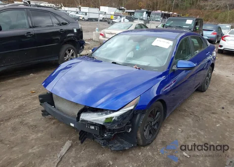 2023 Hyundai Elantra Sel z USA, uszkodzony, nr VIN KMHLM4AG6PU466275